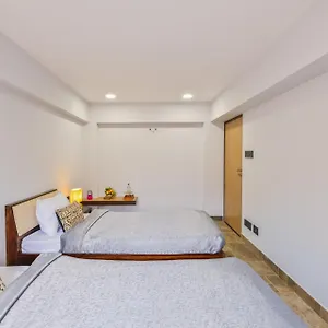 Stayvista At The Ganga House - Holy River Villa Varanasi